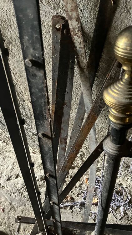 Lettre « U » en métal industriel - Décoration
