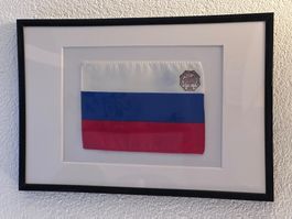 NASA - Drapeau russe ayant volé dans l’ISS