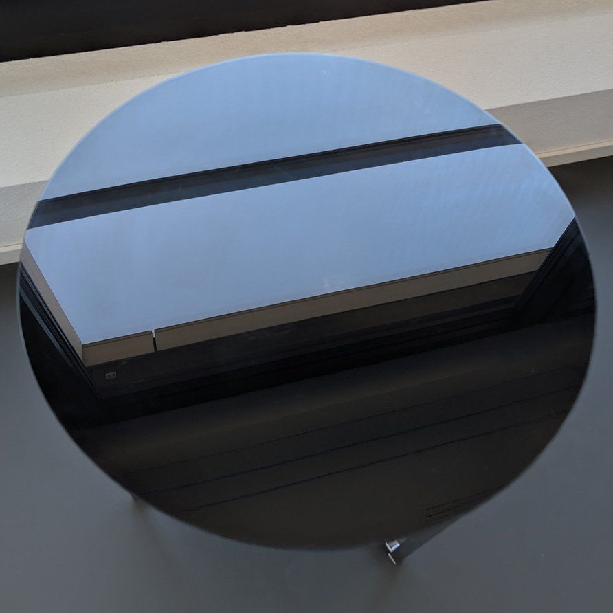 Tavoli: Beistelltisch Glas schwarz rund – Usato da Zürich venduto da TMoran 2