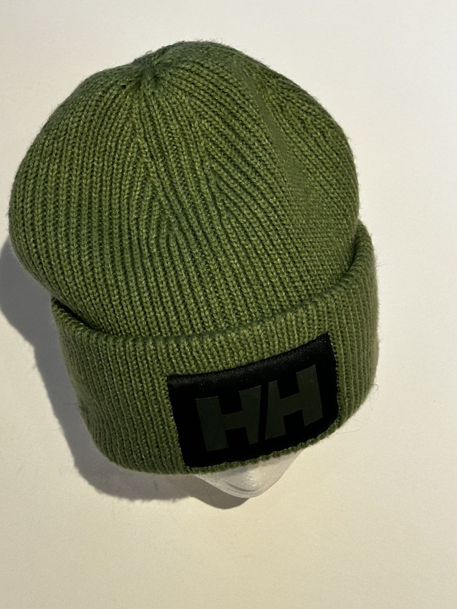 Helly Hansen Copricapi, berretti & cappellini: Helly Hansen Mütze, grün – Nuovo (secondo la descrizione) da Rorschach venduto da car_wbc5 1