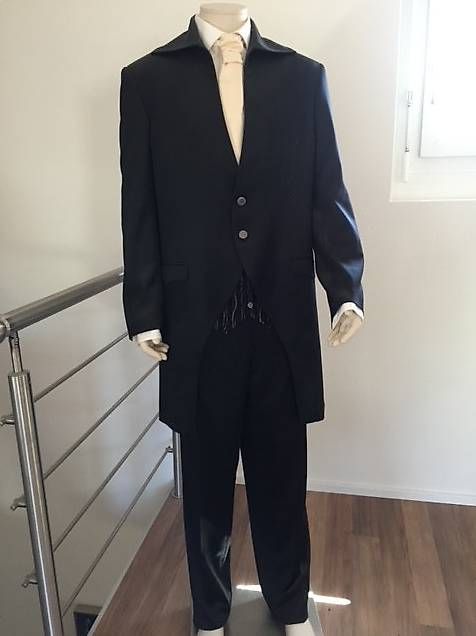 Completi: Eleganter Hochzeitsanzug von Archetipo – Usato da Bachs venduto da diesunddas13 1