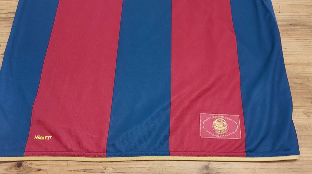 Maillot Vintage FC Barcelone Extérieur 2007/2008 - N°19 Messi - Édition 50 Ans Camp Nou - Taille XL - Neuf Avec étiquettes