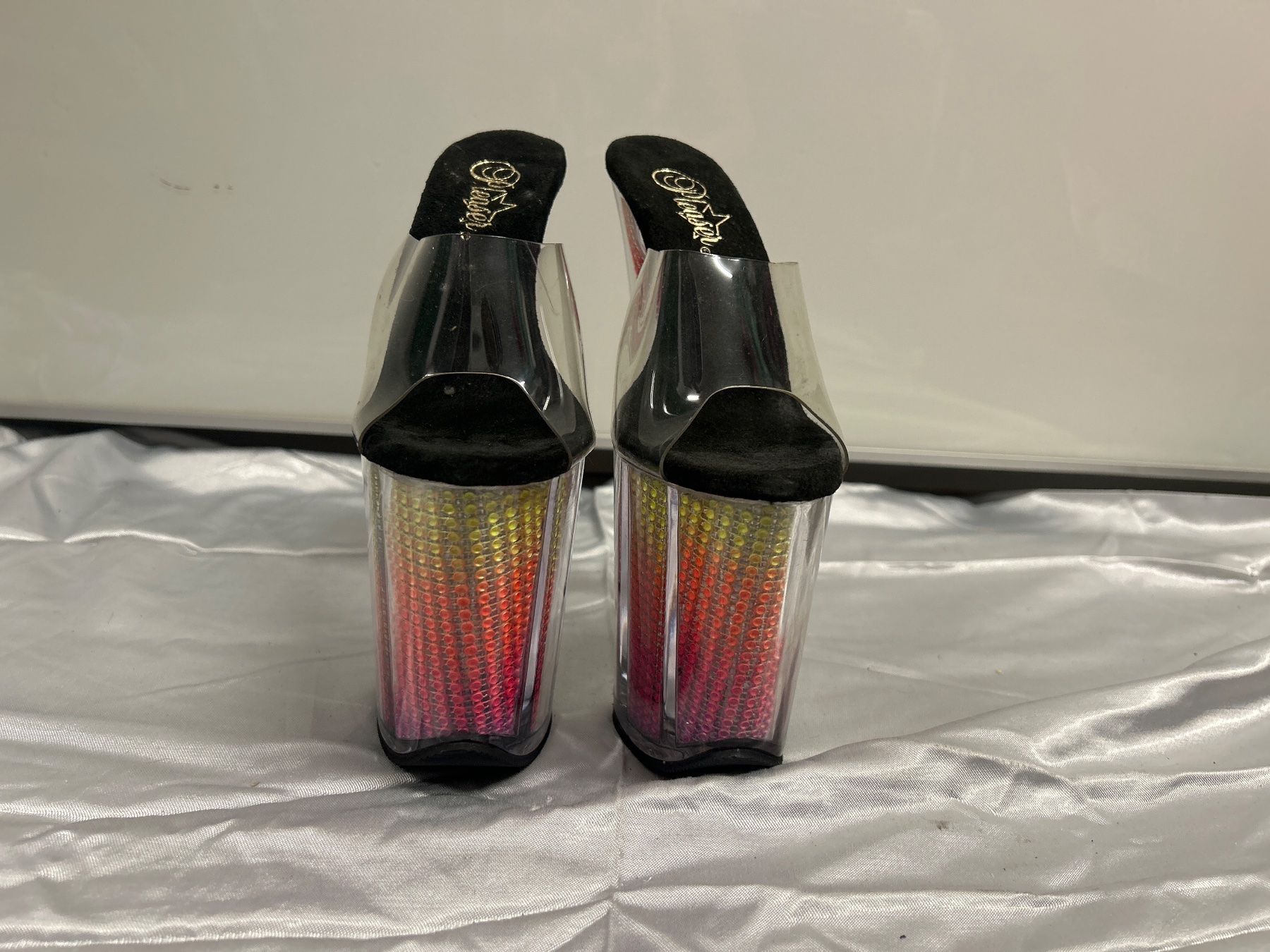 Scarpe da donna: Pleaser Pole Dance Heels Schuhe Gr 36 Neu Gratis Versand – Nuovo e nell'imballaggio originale da Regensdorf venduto da Spyke55 3