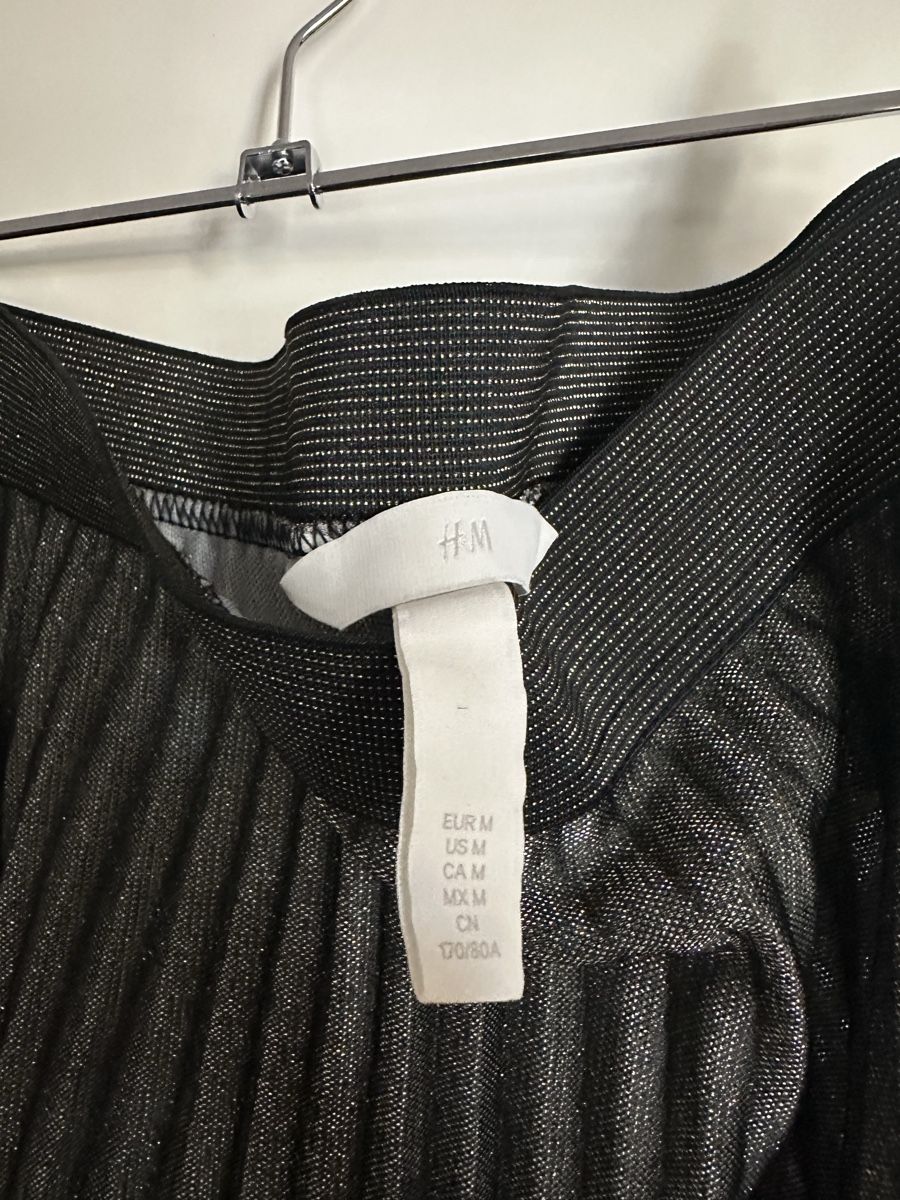 H&M Röcke: H&M Skirt – Gebraucht aus Lugano von GGcloset 3