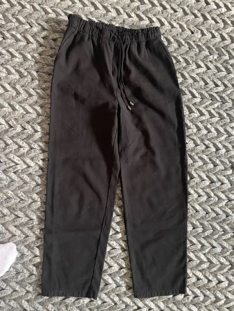 Schwarze Hose Mango Gr. S