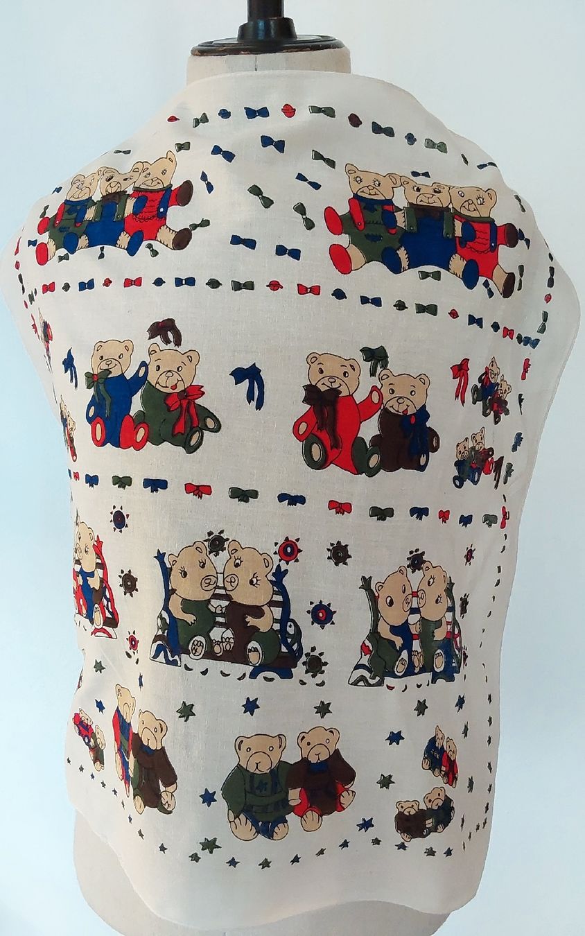 Foulard & Sciarpe: Baumwolltuch quadratisch Motiv Bären – Usato da Köniz venduto da scopello12 1