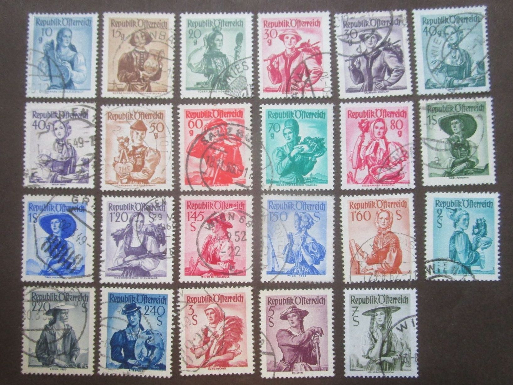 Tutti i francobolli: Österreich   1948/58 – Usato da Dürnten venduto da tu5bo9