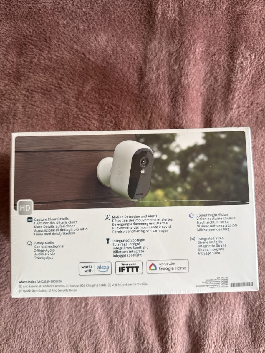 Arlo Videocamere: Arlo Essential Outdoor Camera 2nd Generation neu – Nuovo e nell'imballaggio originale da Höchstetten venduto da Daniele40 2