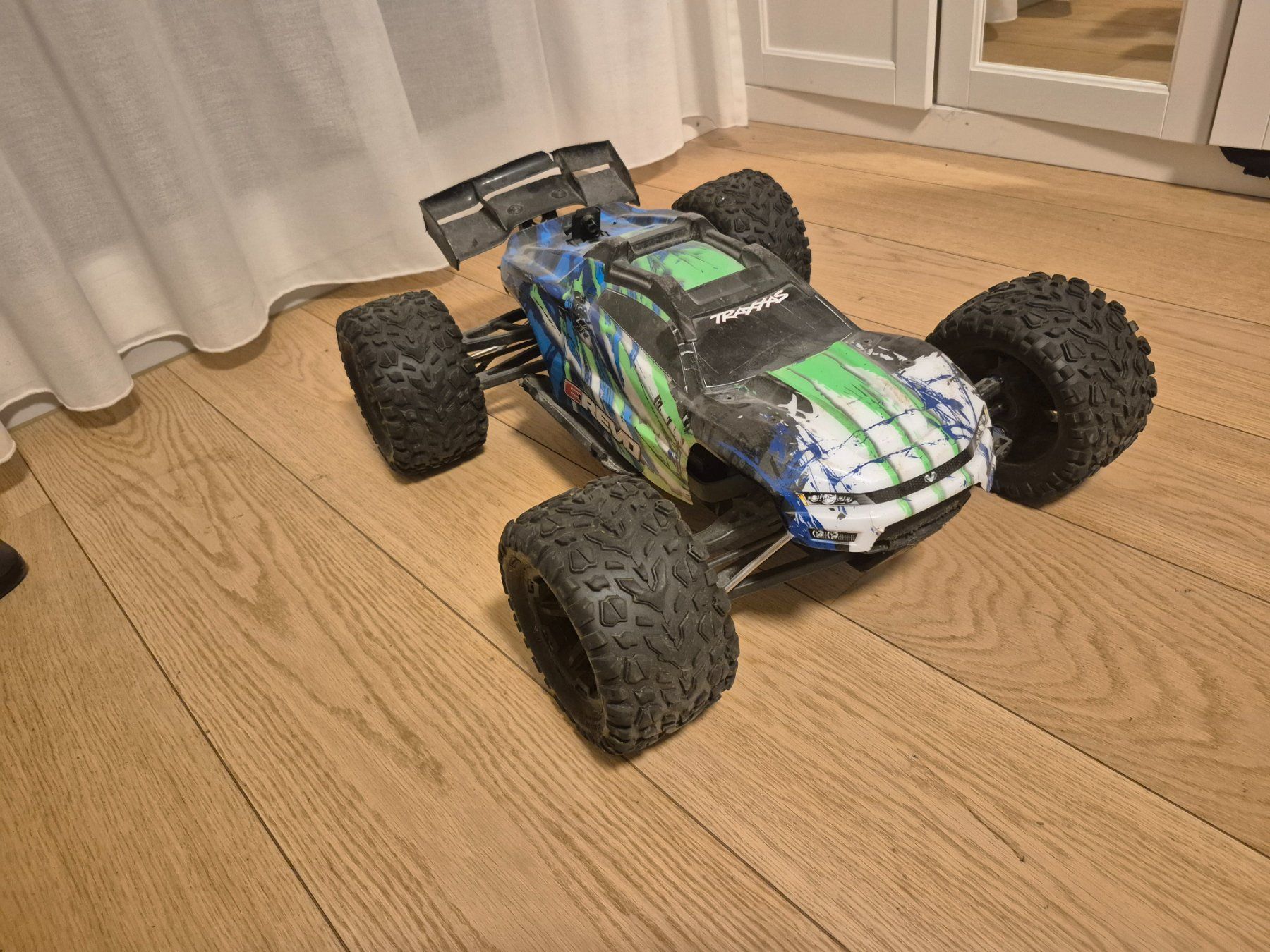 Traxxas Modellismo RC: Traxxas E-Revo Brushless RC-Monst – Usato da Horgen venduto da uabay