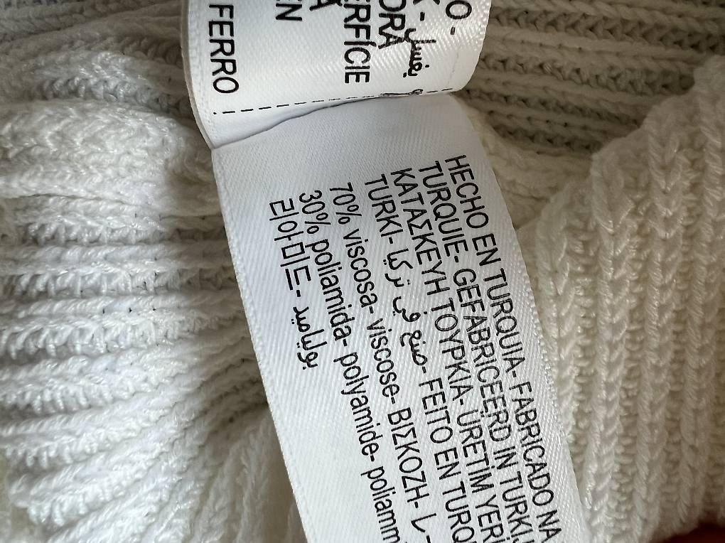 Gilets & Westen: Massimo Dutti Weste zu verkaufen – Neu und originalverpackt aus Arlesheim von sel_n57l 3