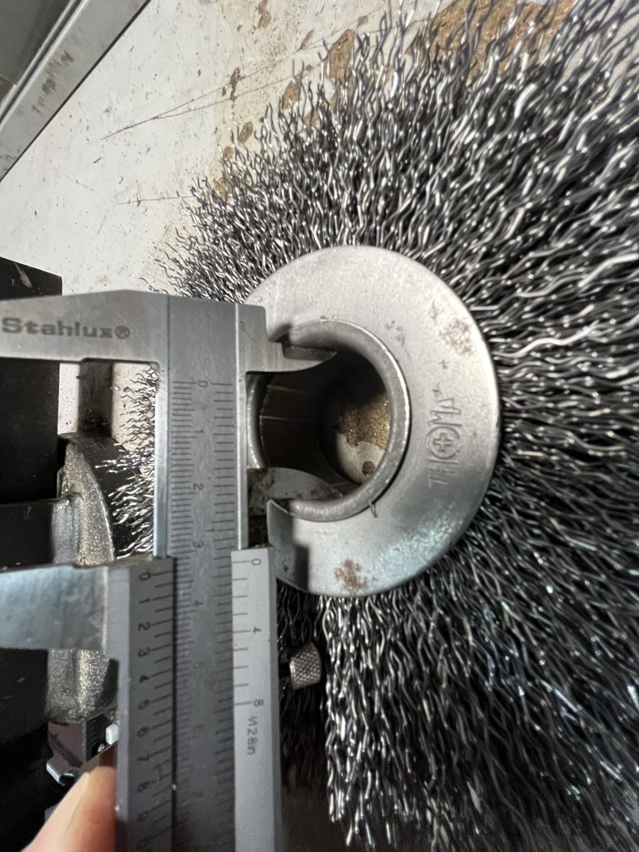 Sonstiges für Haushalt & Wohnen: Stahldrahtbürste Rundbürste 150x50mm <br> – Neu (gemäss Beschreibung) aus Dietikon von Kompsognat02 3