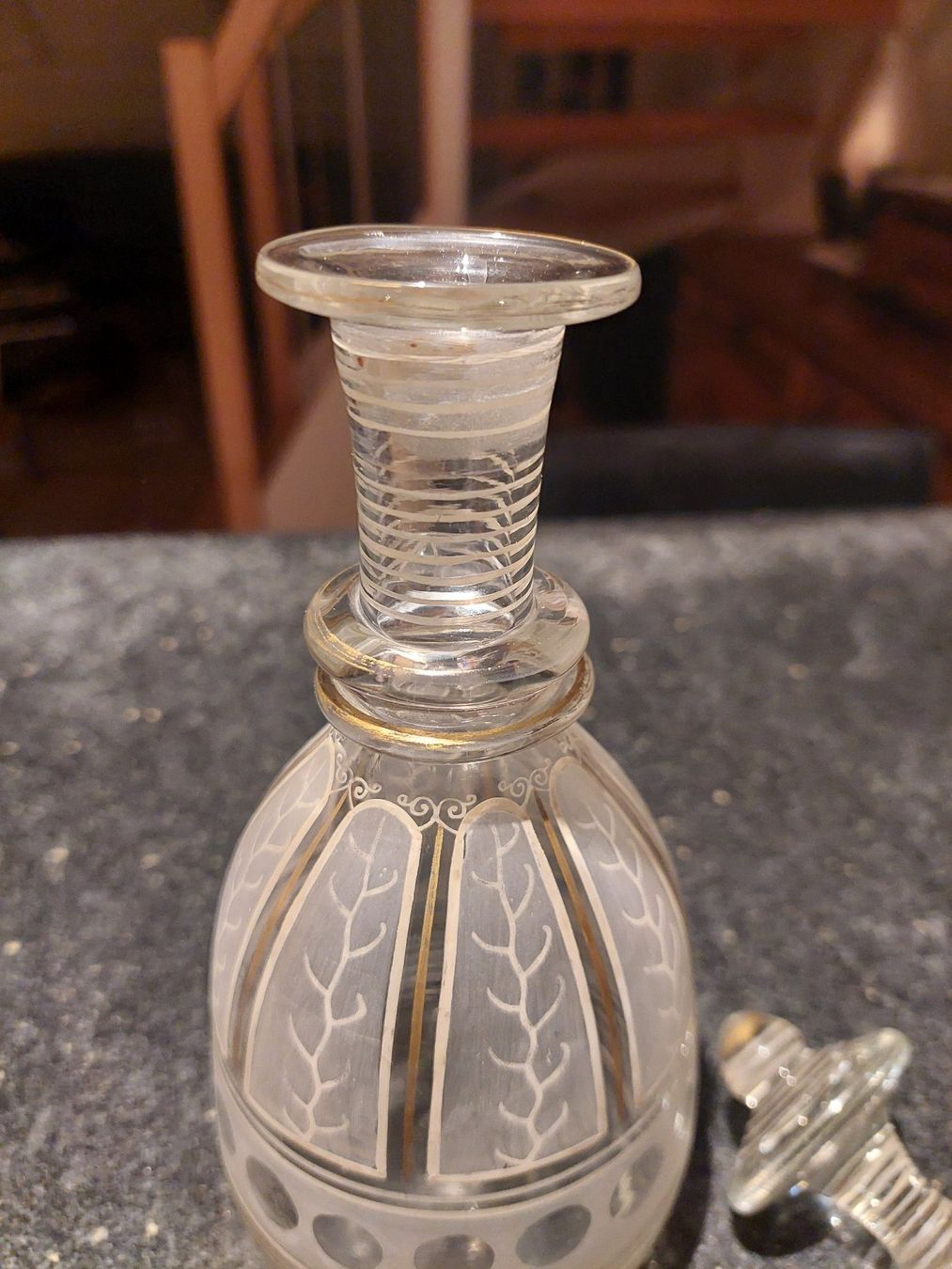 Karaffen: Antike Glas Karaffe, vermutlich böhmisch,  1880- 1930 – Gebraucht aus Hergiswil NW von maiette-23.N 2