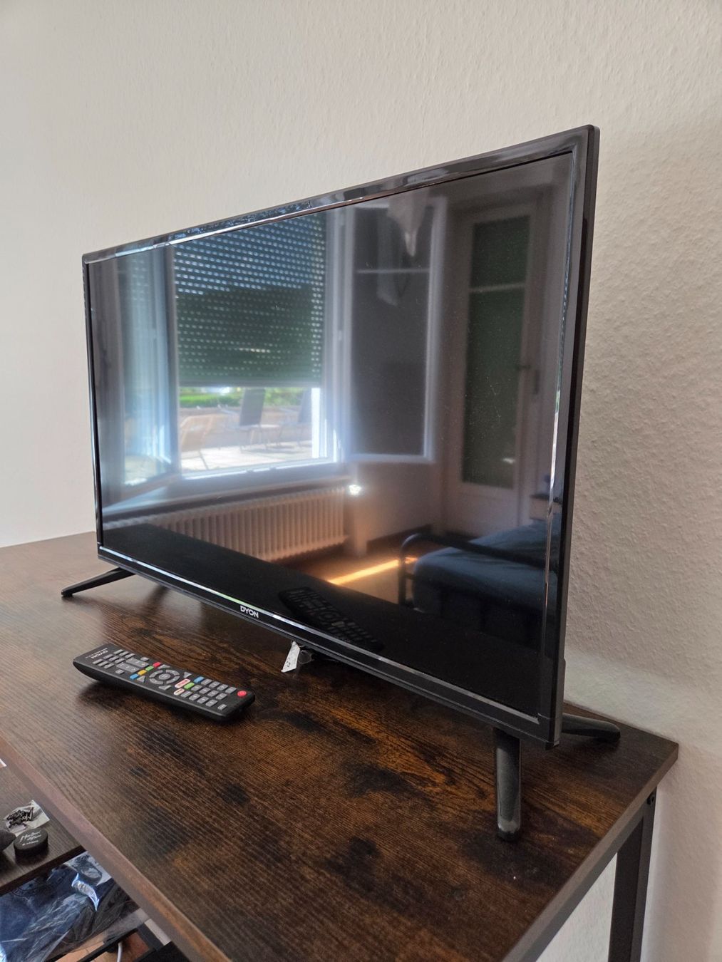 Televisori: Smart TV Dyon 32" – Usato da Pully venduto da mar_gdw2 1