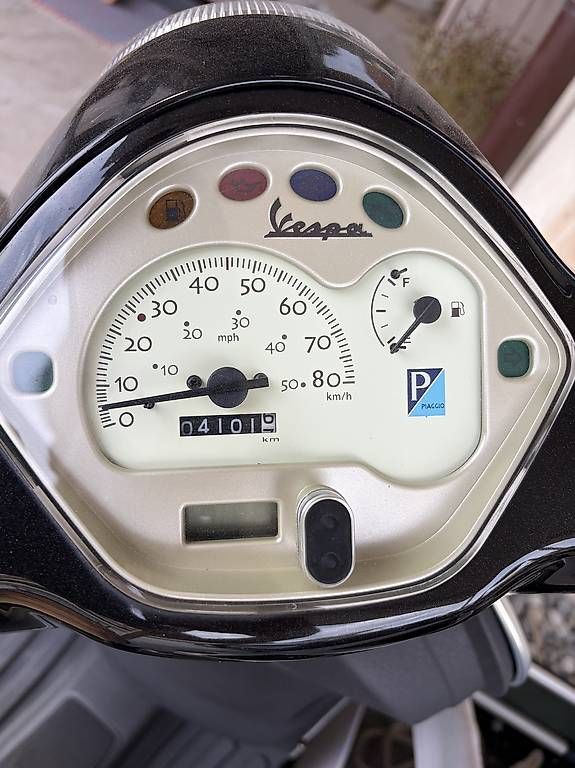 Piaggio Route: Vespa LX2 50 – D'occasion à Galmiz par Burdizzo88 2