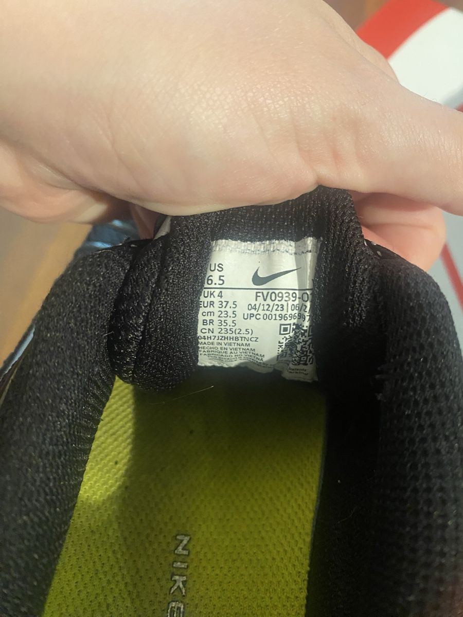 Scarpe da donna: Nike Shox – Nuovo (secondo la descrizione) da Holderbank AG venduto da leooo.sie 4