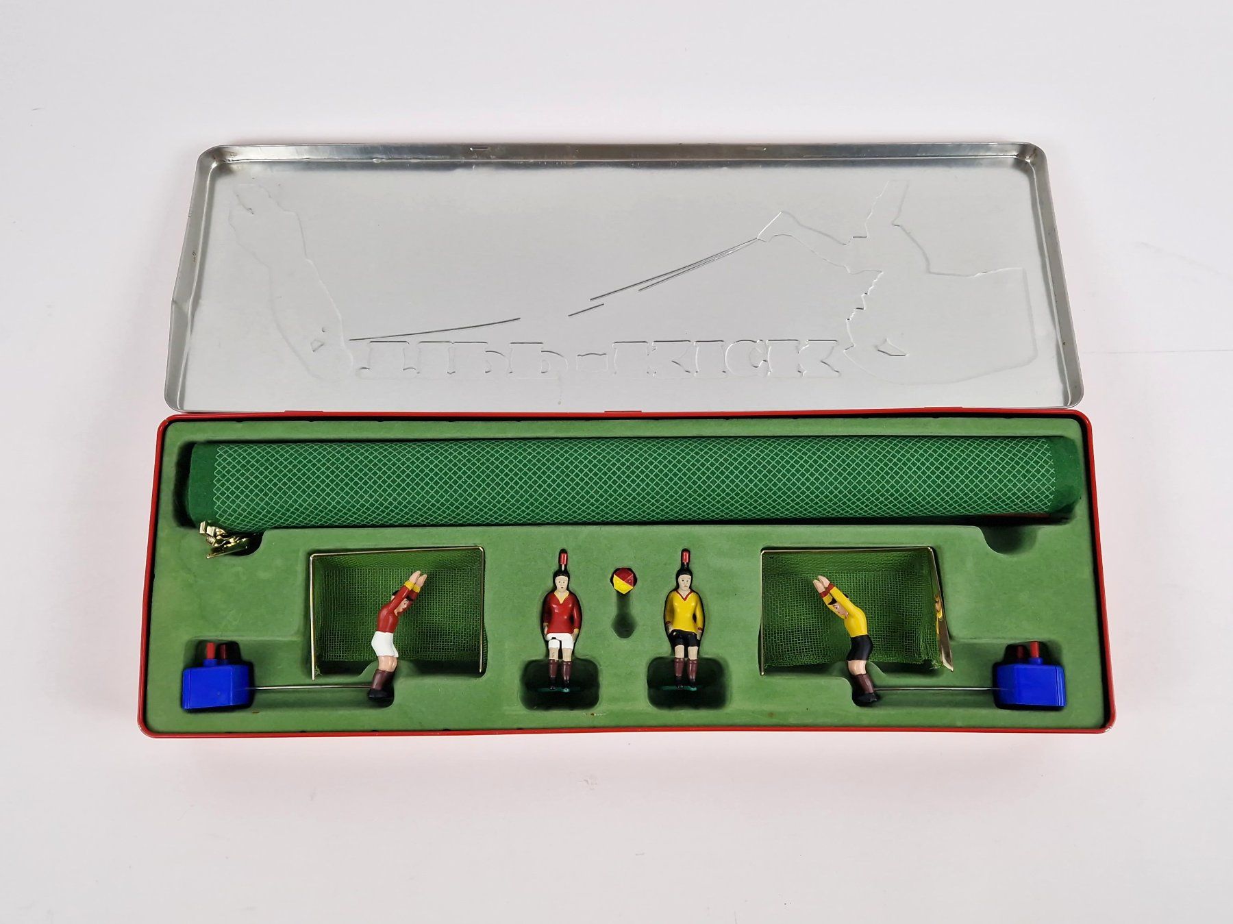 Tipp Kick Giochi: Tipp Kick Retro Edition in Metallverpackung – Usato da Basel venduto da Restwert_Basel 2
