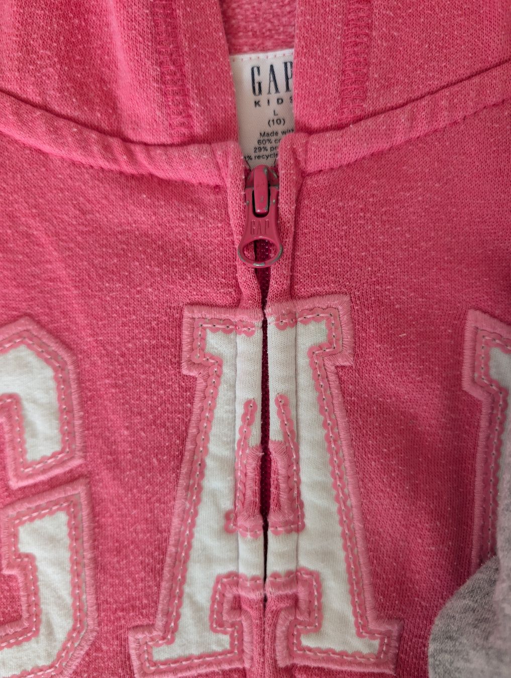 Gap Pulls et sweat-shirts: GAP Hoodies – D'occasion à Stäfa par Viviane77 1
