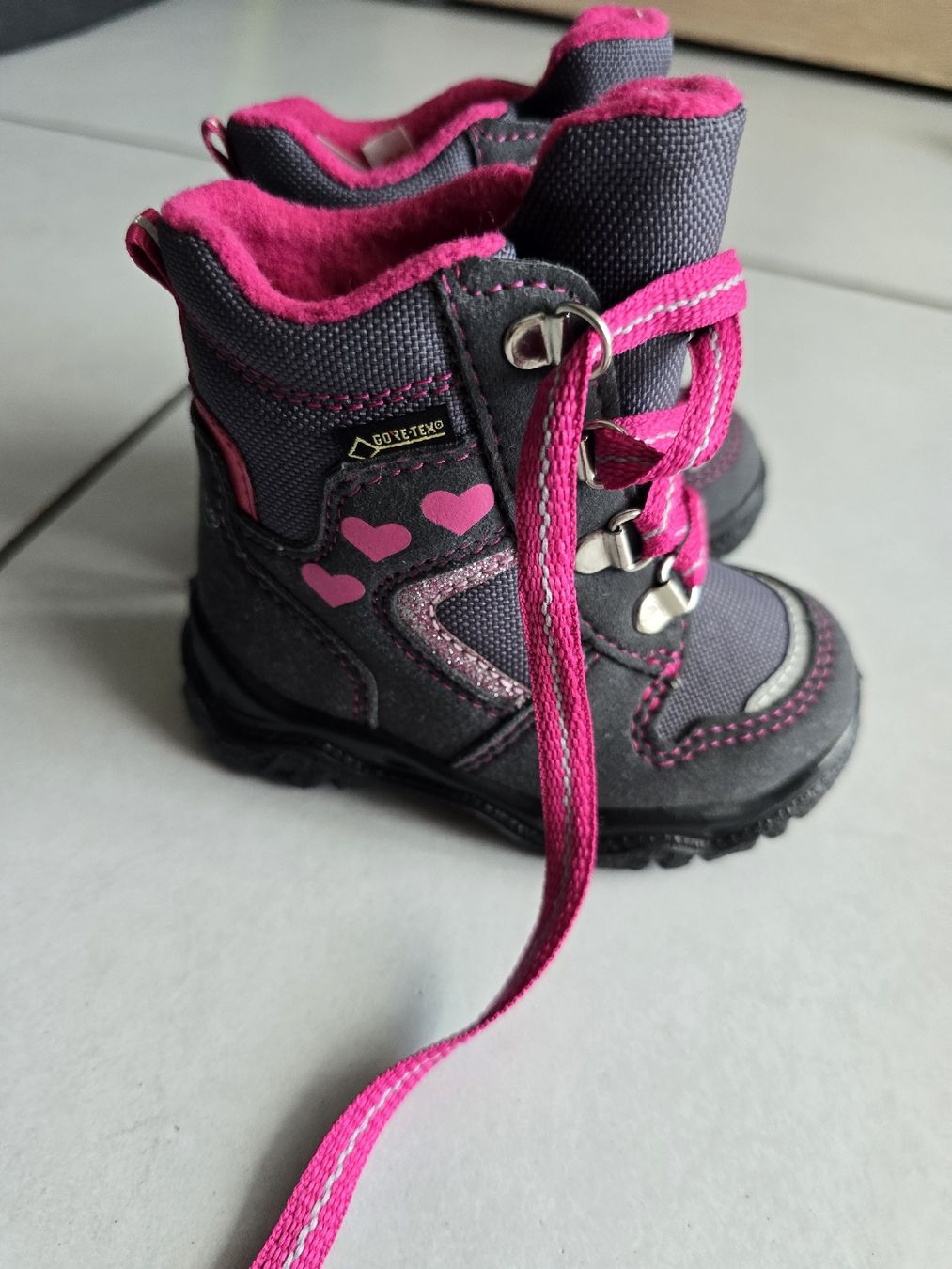 Superfit Scarpe per ragazzi: Superfit Goretex Neu!!! gr 19 mädchen – Nuovo (secondo la descrizione) da Grenchen venduto da ant_9hnj 3