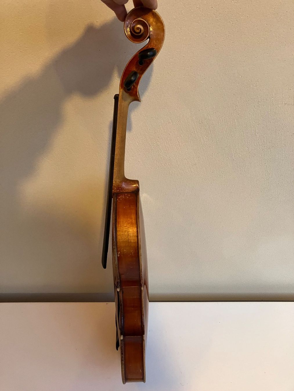 Strumenti musicali: Geige mit Bogen und Kasten – Usato da Engelberg venduto da Lrsa 4