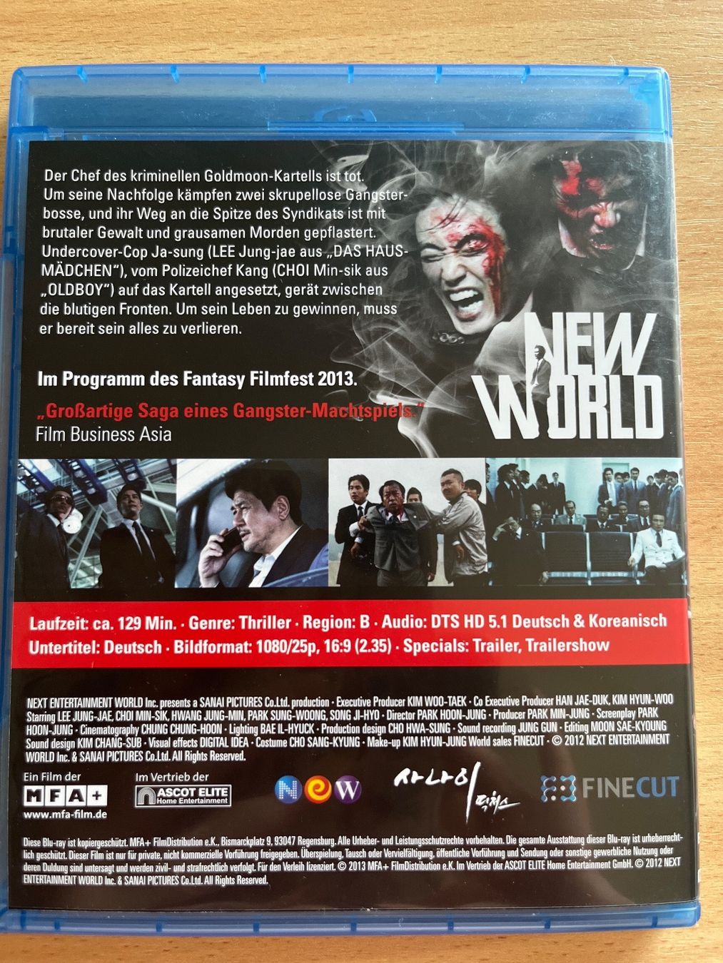 Alle DVDs: Blu-ray - New World - Zwischen den Fronten – Gebraucht aus Luzern von Jiggy_8898 1