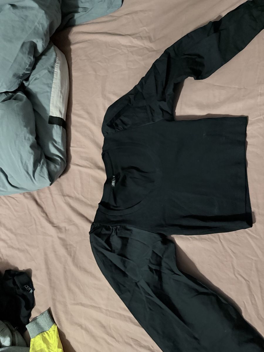 Lotti di vestiti: Paket kleider damen – Usato da Münchenstein venduto da By.gabriela.v 7