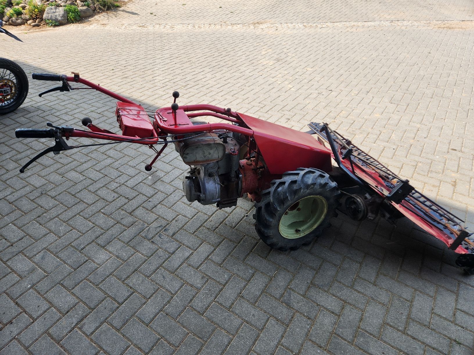 Aebi Alle Maschinen: Motormäher Aebi AM 41mit Maag Motor – Gebraucht aus Fisibach von Jersey83