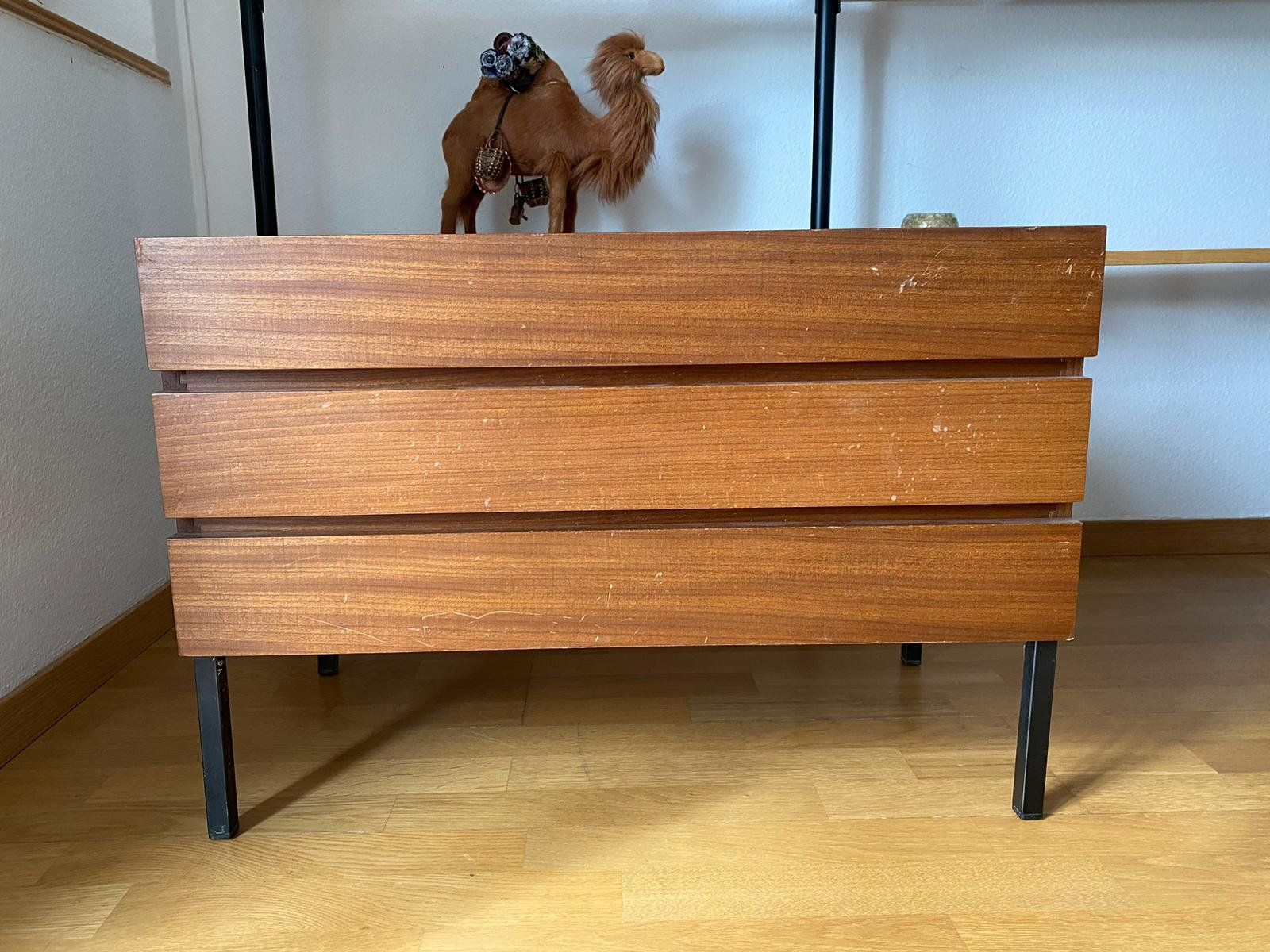 Kommoden: Vintage Kommode mit 3 Schubladen – Gebraucht aus Schlieren von
