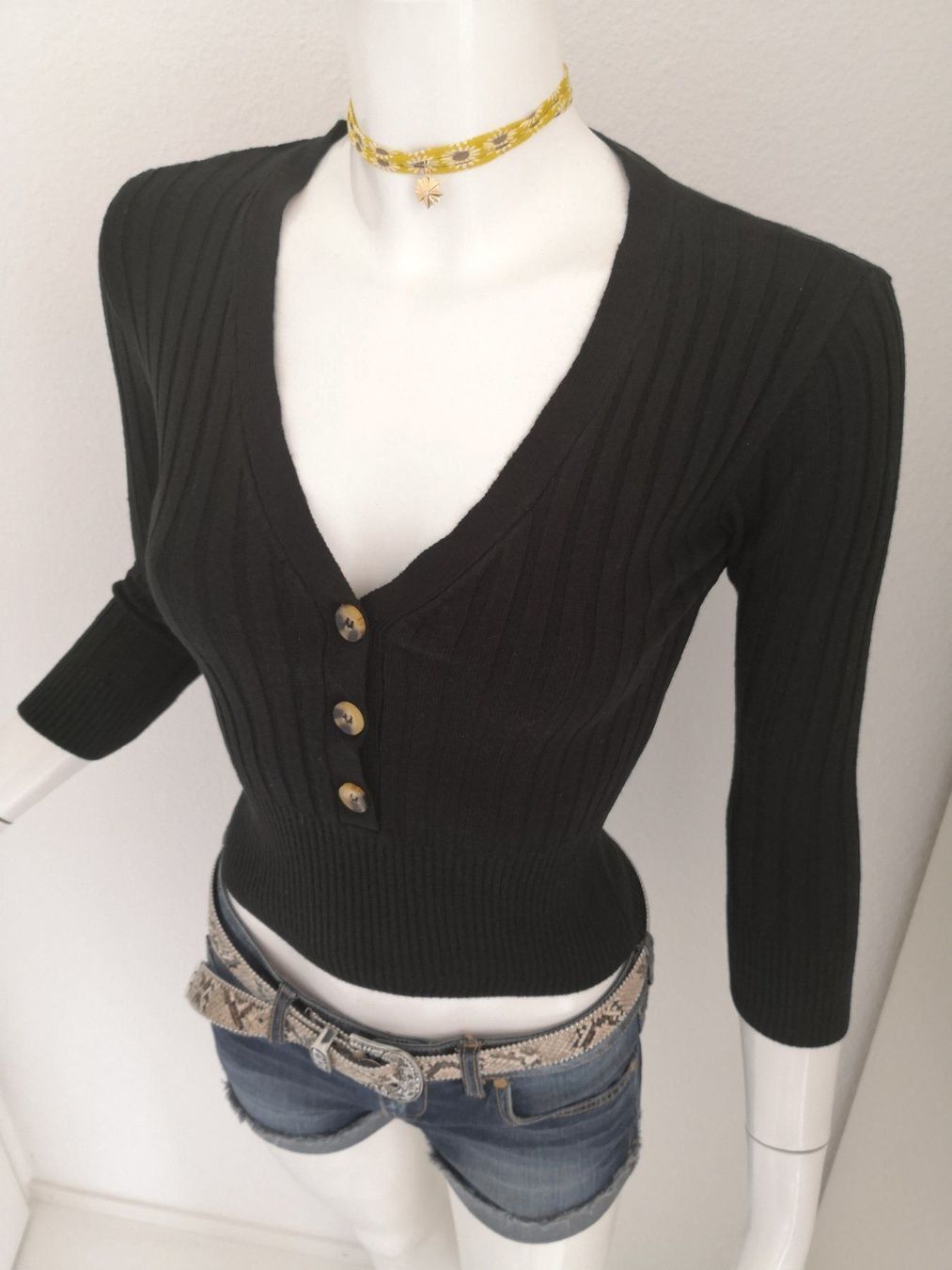 Mango Maglioni & Felpe: 🤩MANGO STRICK PULLOVER SCHWARZ & KNÖPFE NEU & D&G P. – Nuovo (secondo la descrizione) da Olten venduto da Naja-Twins-Twins 2