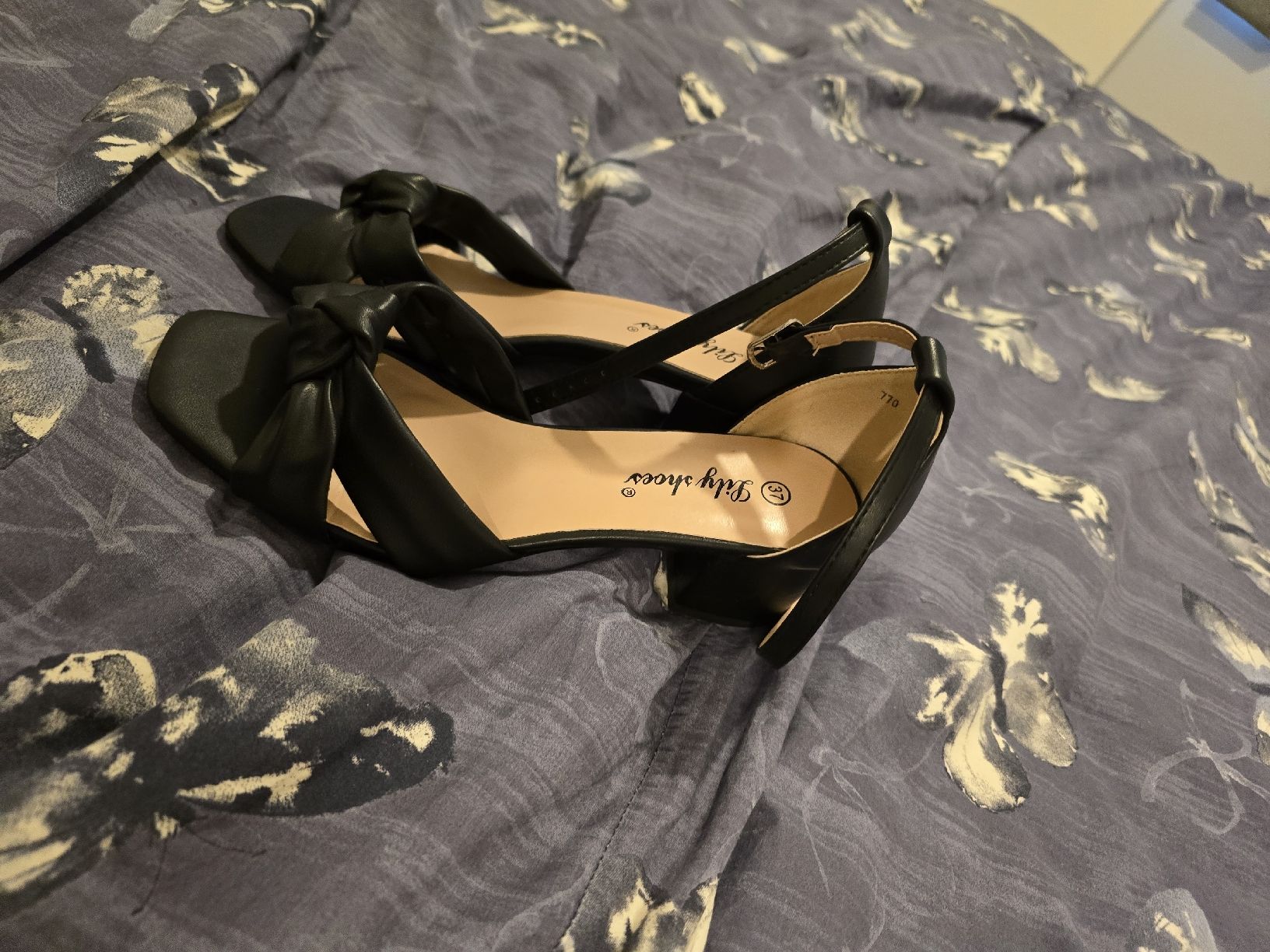 Scarpe da donna: Sommer schuhe – Usato da Knonau venduto da stl_m6rg 3