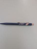Stylo à bille Caran d'Ache bleu foncé, parfait état!
