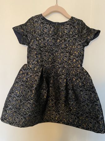 Festliches Kleid mit Goldmuster Gr. 104