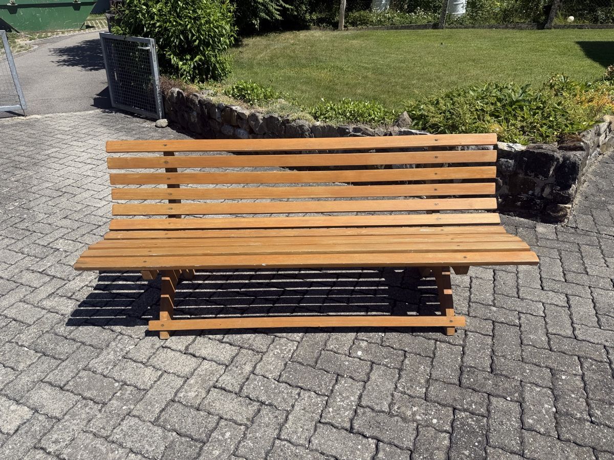 Panchine: Gartenbank aus Holz – Usato da Hinterkappelen venduto da Metal-art 1