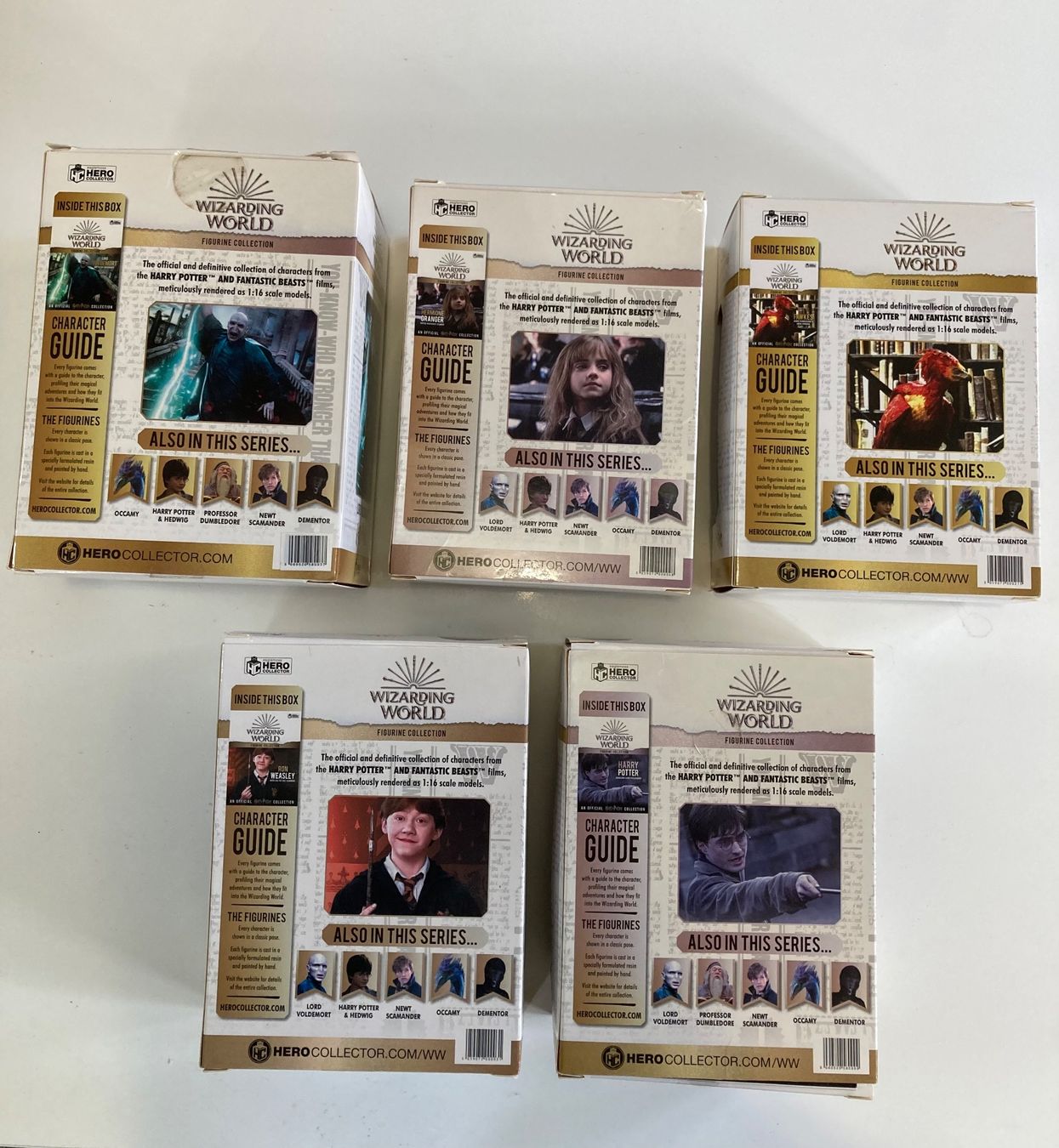Statuette: Harry Potter Figurines Collection avec boîtes. – Usato da Bassecourt venduto da CALUMET-X 7