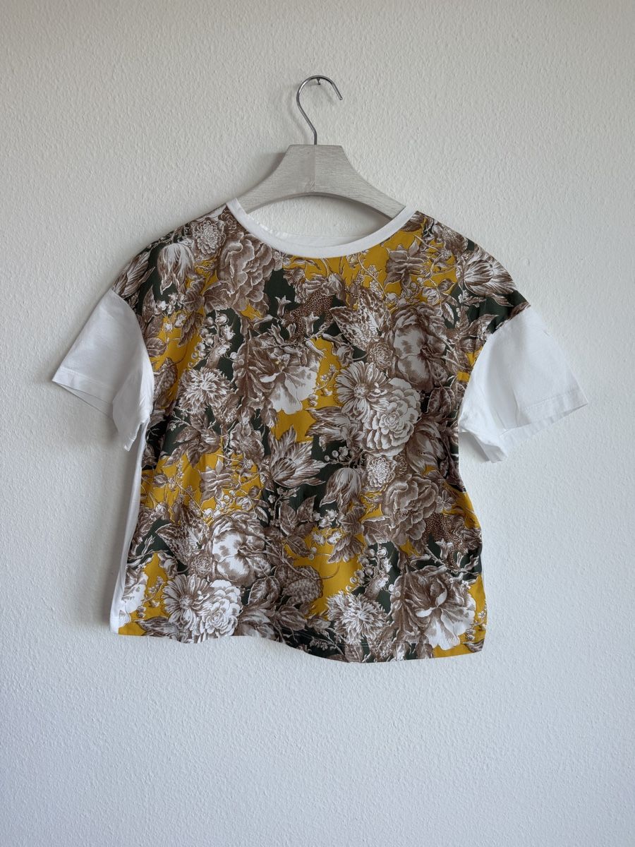 Max Mara T-shirt: T-shirt Weekend Max Mara, taille L – Usato da Cressier FR venduto da Kvito4ka 4