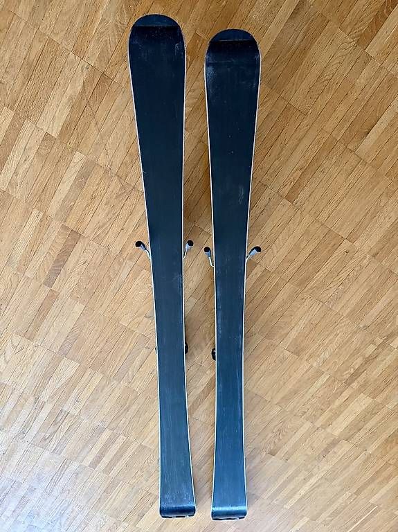 Skis: Perfekter Kinderski Head Super Shape 137cm -  – Gebraucht aus zürich von VaviPat 1