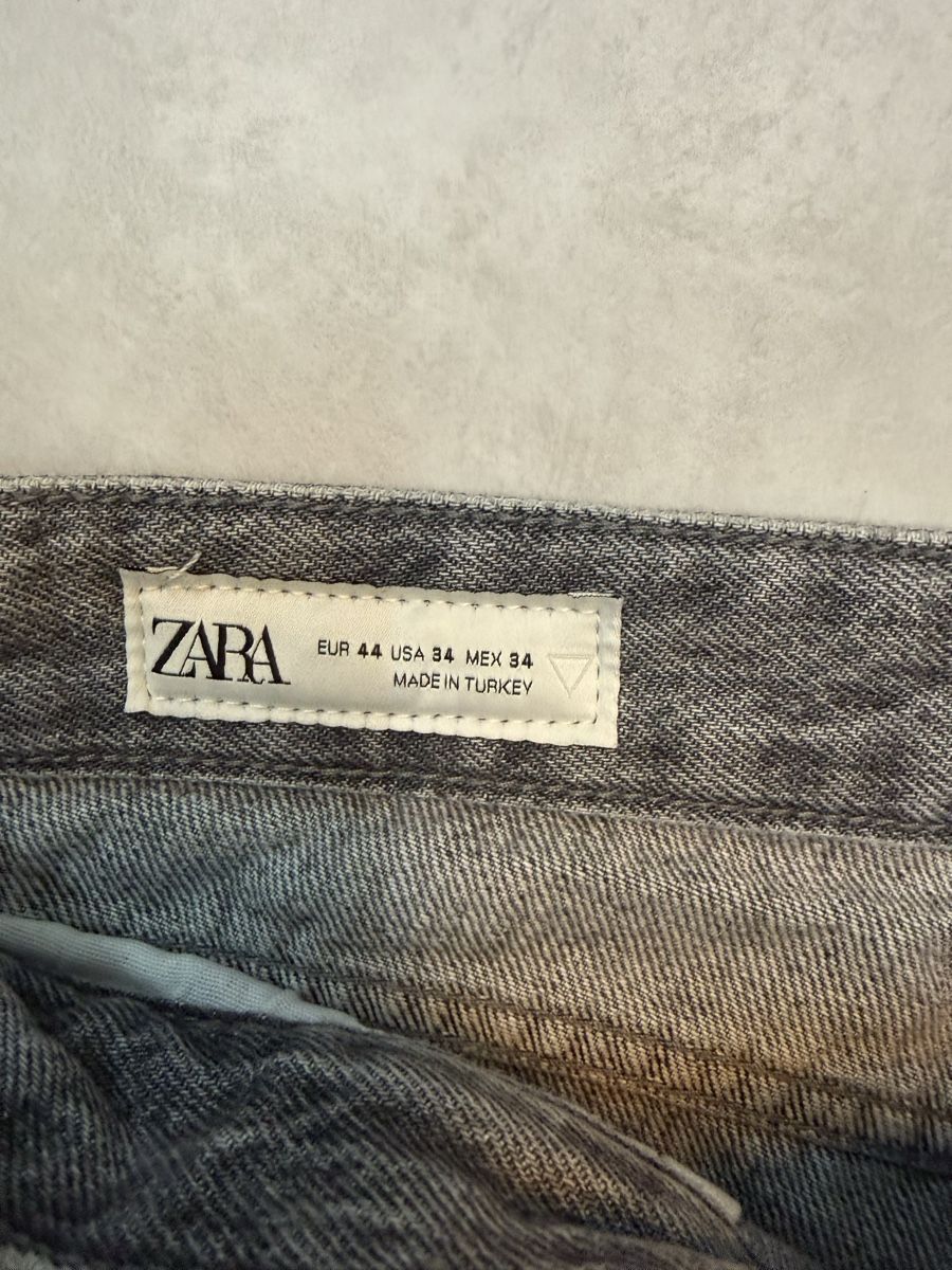 Zara Jeans: ZARA Jeans Grau – Nuovo (secondo la descrizione) da Pieterlen venduto da Patrick300 1
