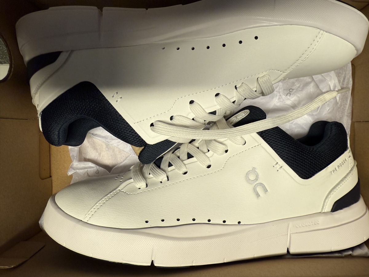 On Chaussures hommes: Roger On Herren – Neuf avec emballage d'origine à Zürich par Sebi.063