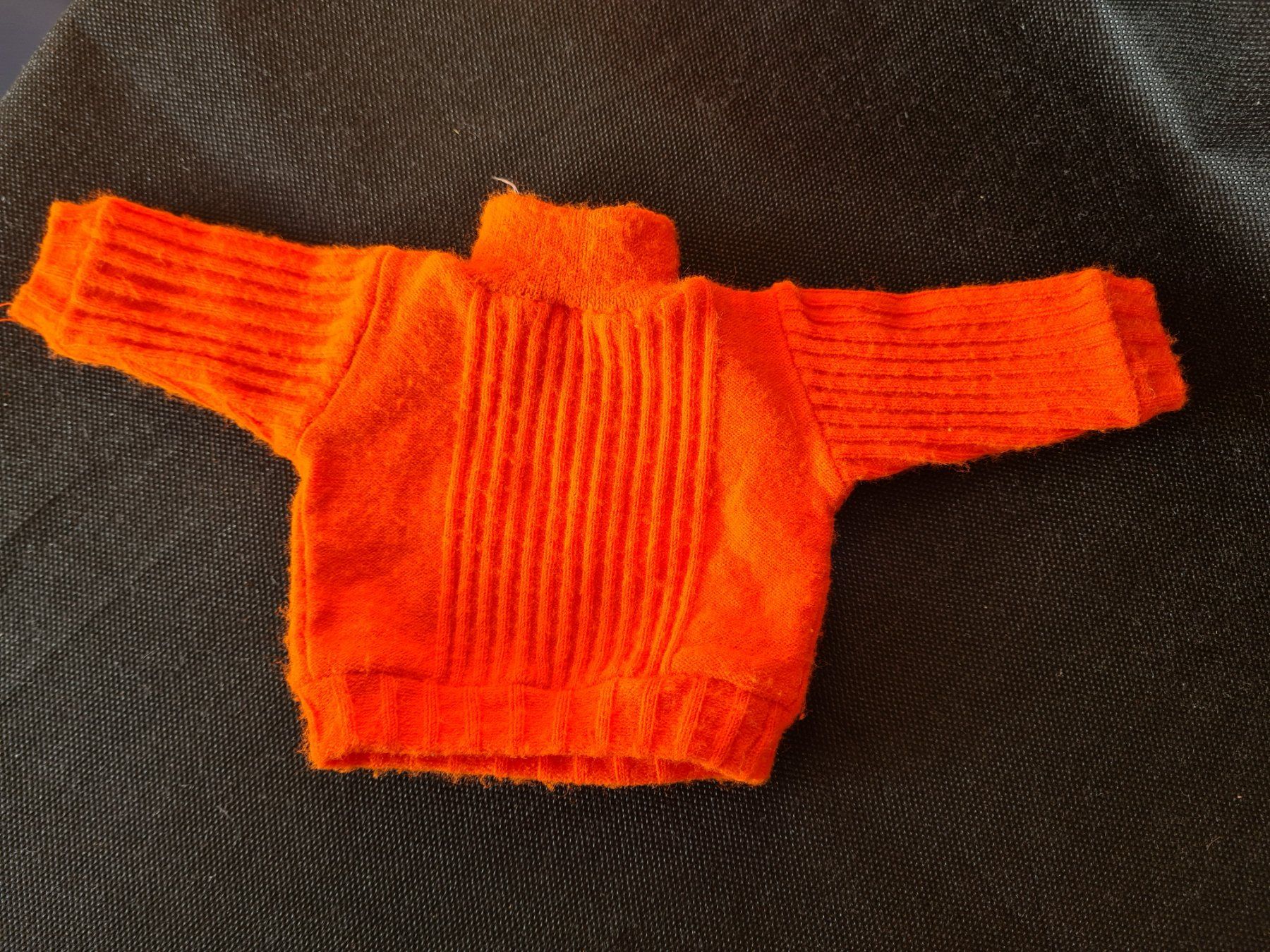 Sasha Morgenthaler Bambole: 2 süsse Original Sasha Puppenpullover um1968/70 – Usato da Münchenbuchsee venduto da babilibern 2