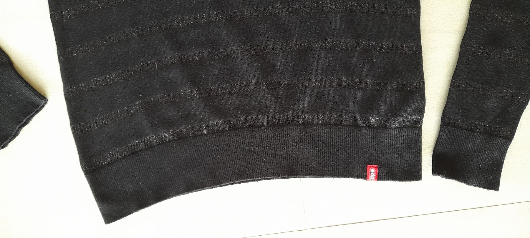 Esprit Maglioni & Felpe: Pull noir Pulli Edc by Esprit M – Nuovo (secondo la descrizione) da ERLINSBACH venduto da doudouce 2