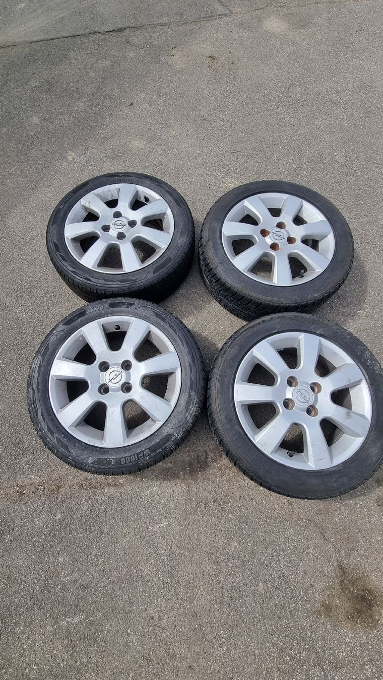 Opel Cerchioni: Opel corsa felgen – Usato da Worben venduto da Andrea0145