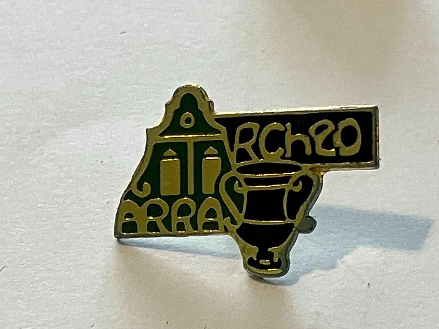 Placchette & Badge: 1 Pin Archeo Arra – Usato da Basel venduto da djwwpp