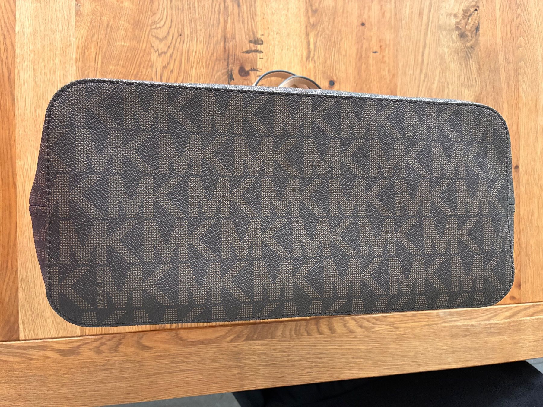 Michael Kors Borse da donna: Michael Kors Handtasche braun used – Usato da Niederwil AG venduto da Ramani_L 2