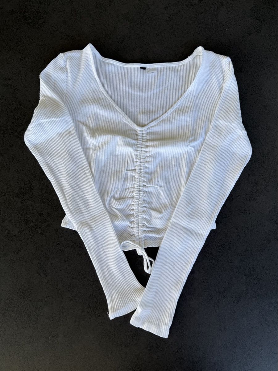 H&M Maglioni & Felpe: Langarm weiss mit Schnürung – Nuovo (secondo la descrizione) da Frümsen venduto da laura002
