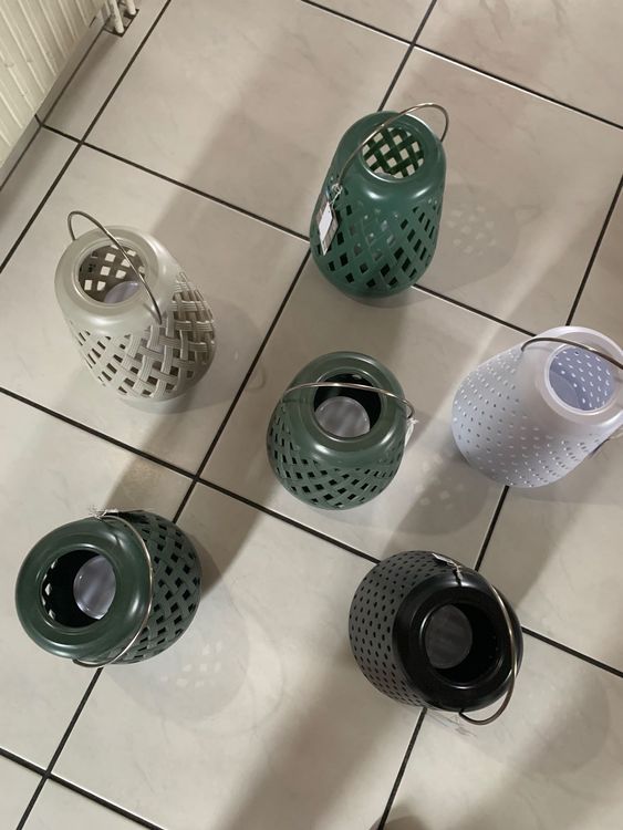 6 GARTEN LATERNEN LED VERSCHIDENE FARBEN OHNE BATTERIEN NEU 3