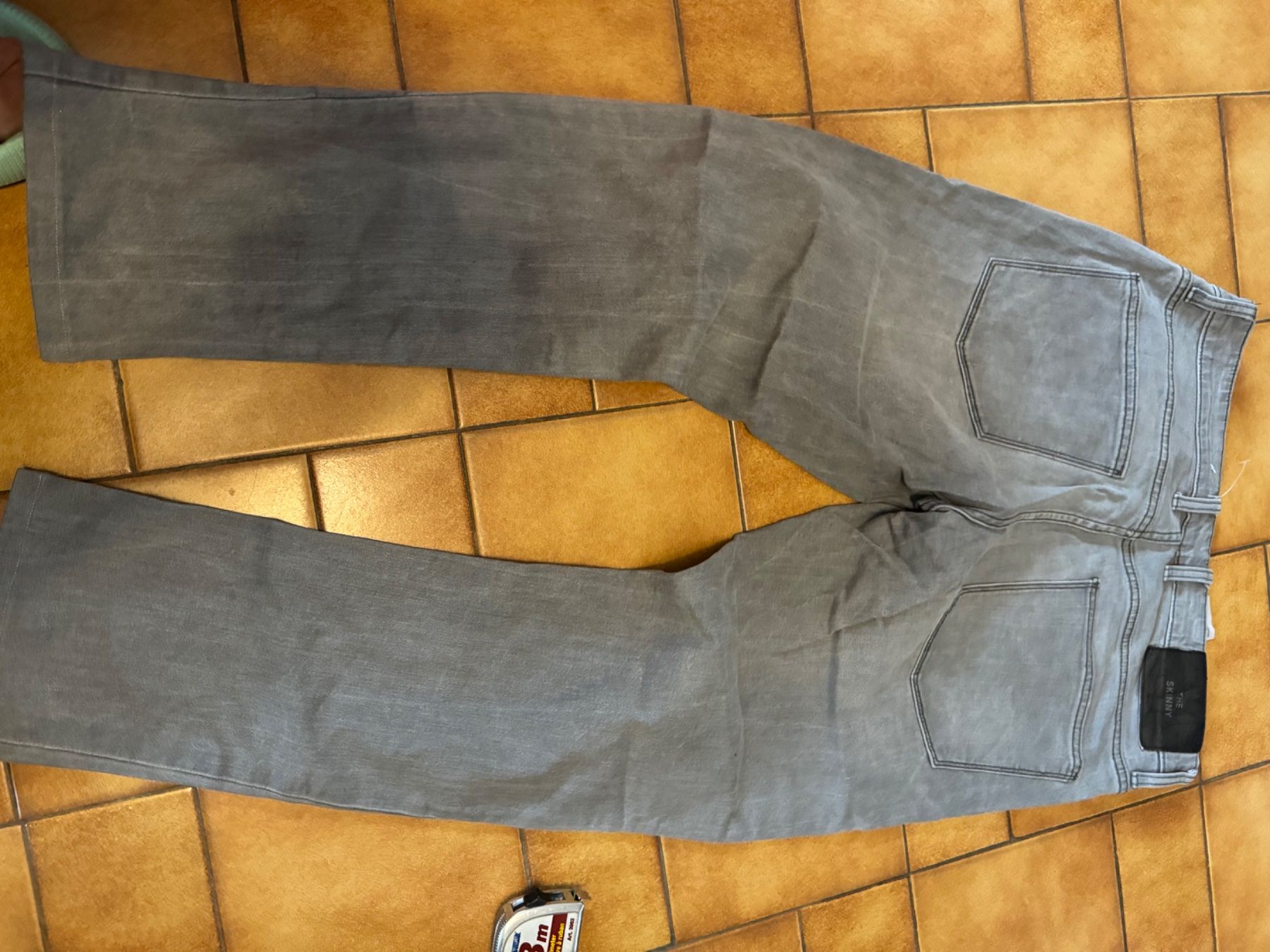 Pantaloni: Pantalon gris C & À taille 33 / 32 – Usato da Veyrier venduto da kimedovapa 2
