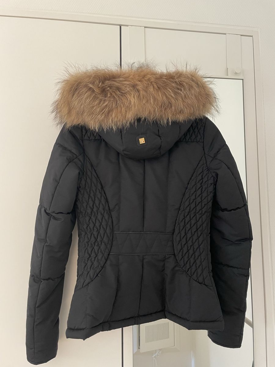 Vestes: Froccella Winterjacke mit Echtfell Gr. 34 – Neuf (Voir description) à Adliswil par buy_sell_zh 1