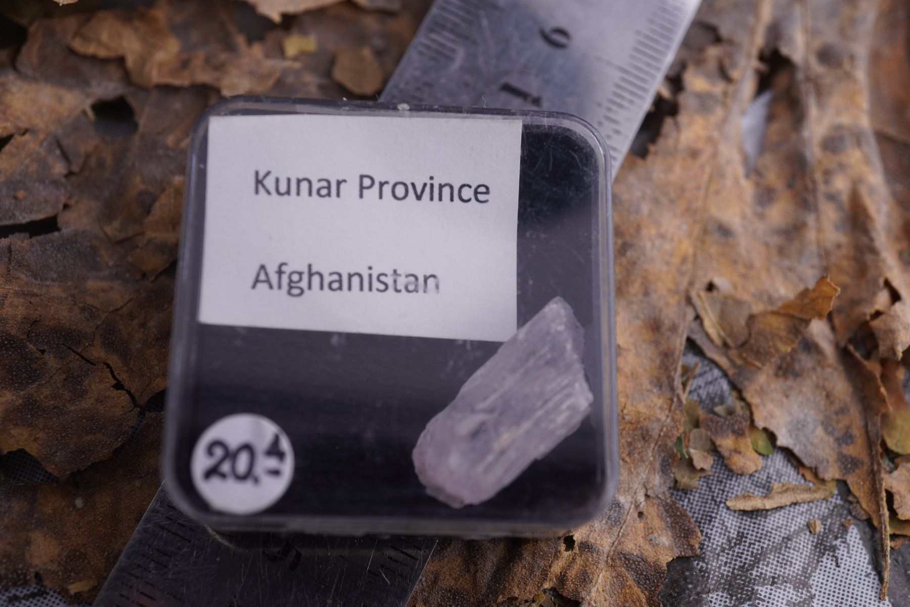 Mineralien & Heilsteine: Kunzit   Rosa im  Dösli    ab 1.- Auktion – Neu und originalverpackt aus Eschenbach SG von topstone 1