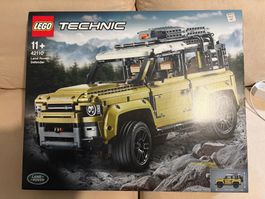 LEGO Technic: Land Rover Defender (42110)