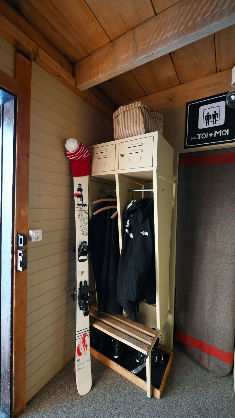 Guardaroba: Vintage Garderobe, Umkleide, Spind – Usato da Aetigkofen venduto da photoallerlei 6