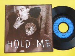 Nina Hagen – Hold Me